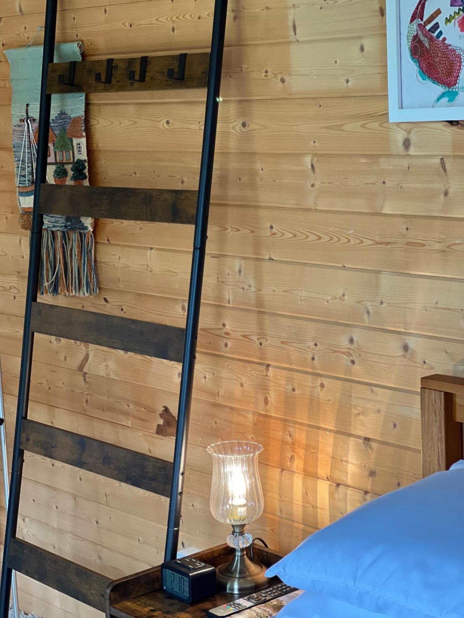 The Cabin Bradford-On-Avon Ngoại thất bức ảnh