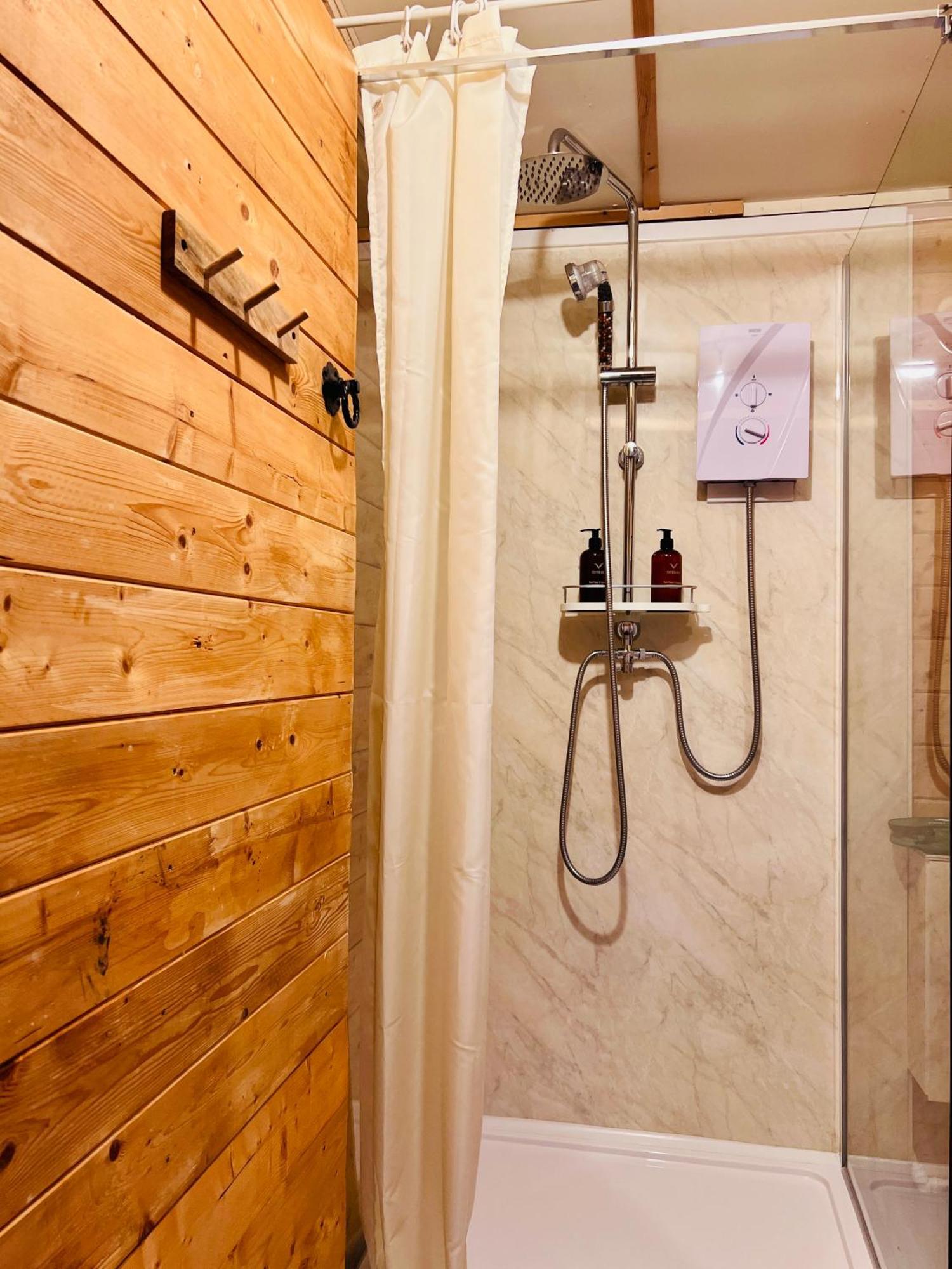 The Cabin Bradford-On-Avon Phòng bức ảnh